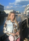 блузка сестры