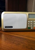 портативный радиоприёмник с mp3 Rolton W505