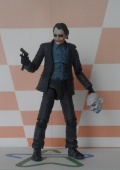 Экшн-фигурка Джокер грабитель банка Mafex Joker bank robber